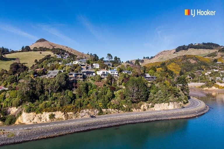 Photo of property in 35a Oxley Crescent, Broad Bay, Dunedin, 9014