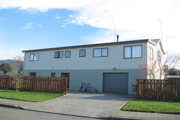 Photo of property in 45 Mackinnon Loop, Te Anau, 9600
