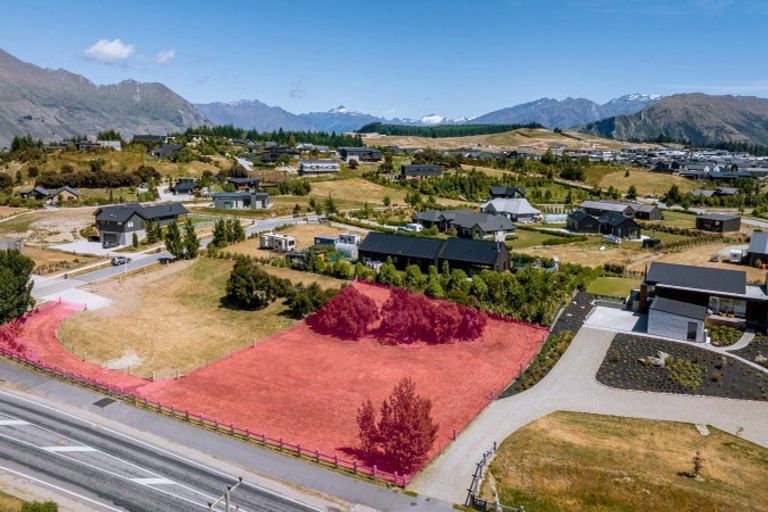 Photo of property in 2 Mount Linton Avenue, Wanaka, 9305