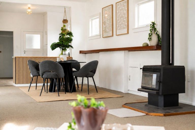 Photo of property in 2 Worsley Street, Tamarau, Gisborne, 4010