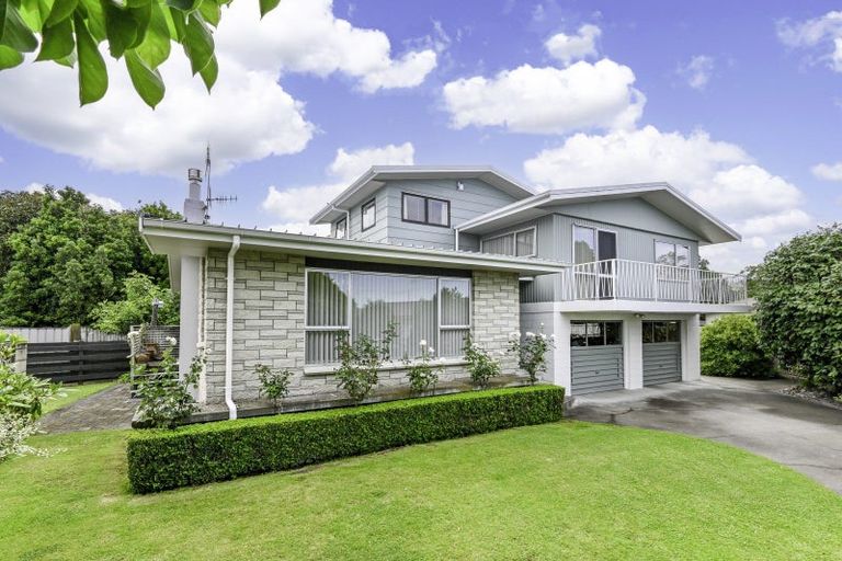 Photo of property in 1409 Warwick Place, Mayfair, Hastings, 4122