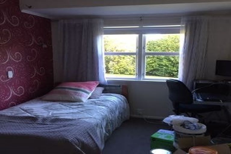 Photo of property in 18 Scenic Heights, Acacia Bay, Taupo, 3330