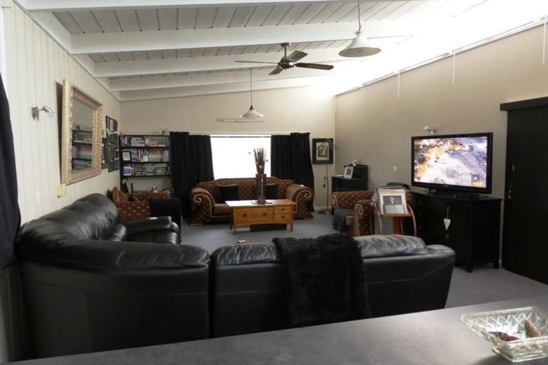 Photo of property in 48 Studholme Street, Temuka, 7920