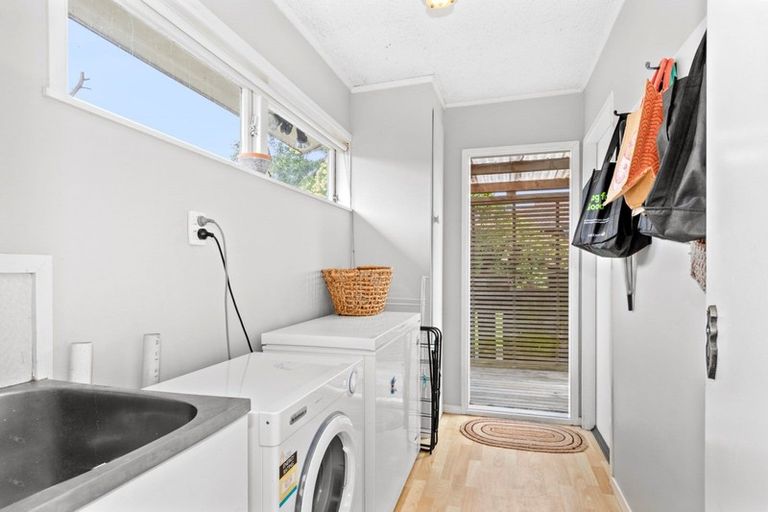 Photo of property in 2/230 Valley Road, Mount Maunganui, 3116