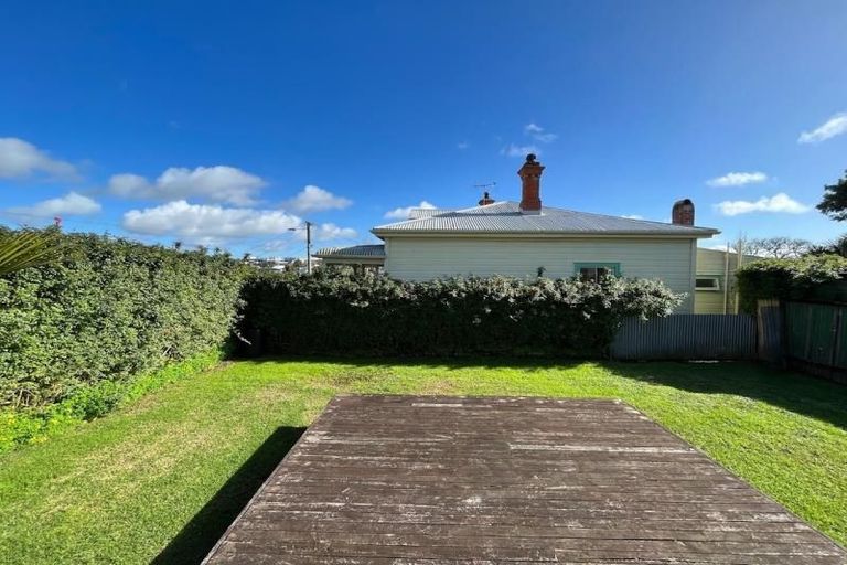 Photo of property in 13 Aitken Terrace, Kingsland, Auckland, 1021