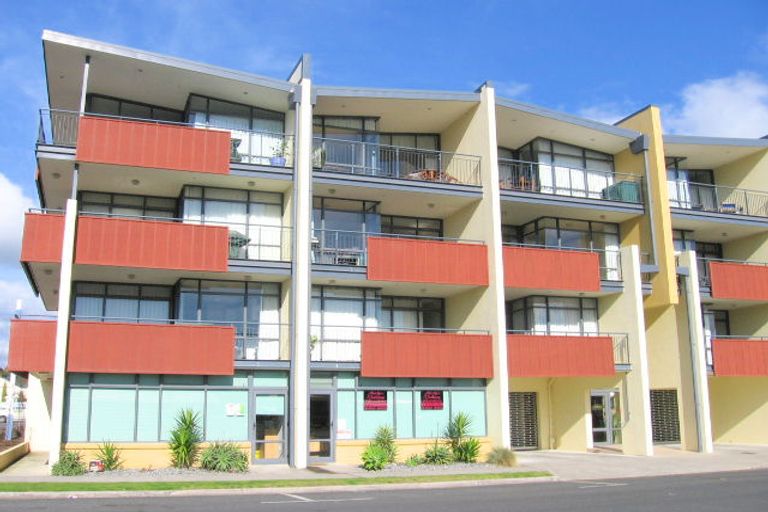 Photo of property in 2/105e Aickin Road, Whangamata, 3620