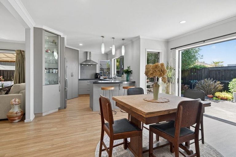 Photo of property in 3 Shaun Close, Papamoa Beach, Papamoa, 3118