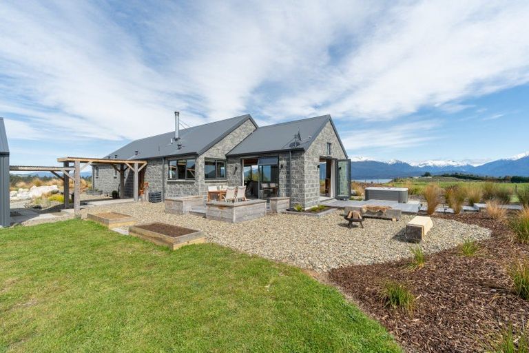 Photo of property in 155 Sinclair Road, Te Anau, 9679