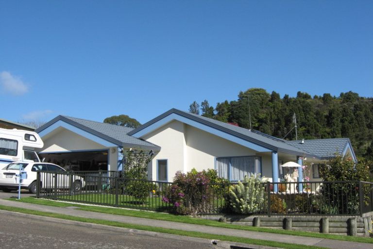 Photo of property in 10 Appleby Rise, Whakatane, 3120