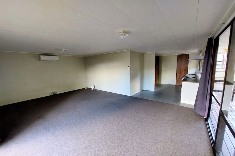 Photo of property in 9b Nearco Street, Randwick Park, Auckland, 2105