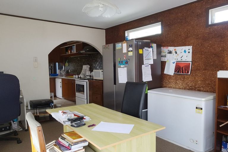 Photo of property in 14 Mander Place, Bucklands Beach, Auckland, 2012