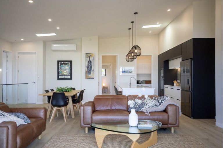 Photo of property in 2a Marine Parade, Raglan, 3225