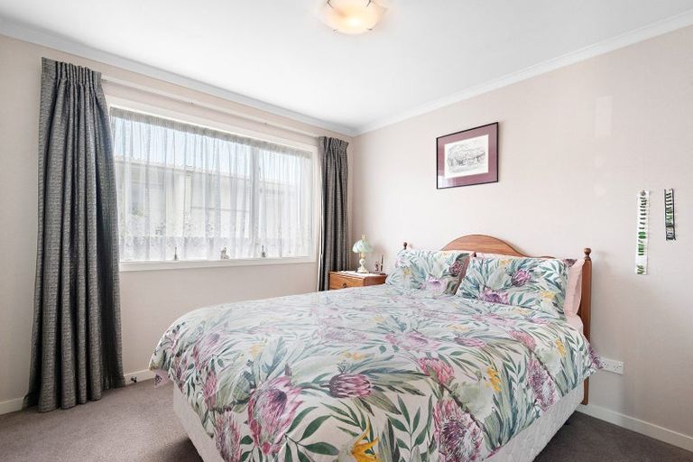 Photo of property in 124 Argyle Street, Mosgiel, 9024