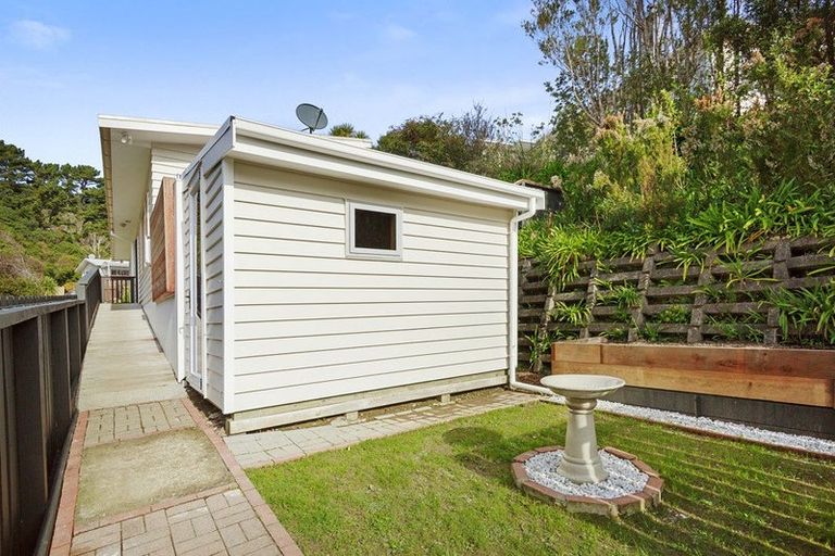 Photo of property in 21a Mahoe Street, Tawa, Wellington, 5028