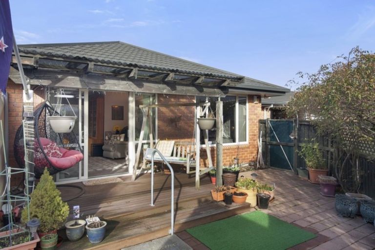 Photo of property in 856 Main Road North, Belfast, Christchurch, 8051