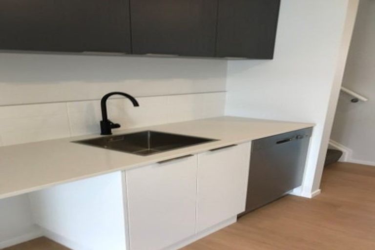 Photo of property in 9/38 Miro Street, Mount Maunganui, 3116