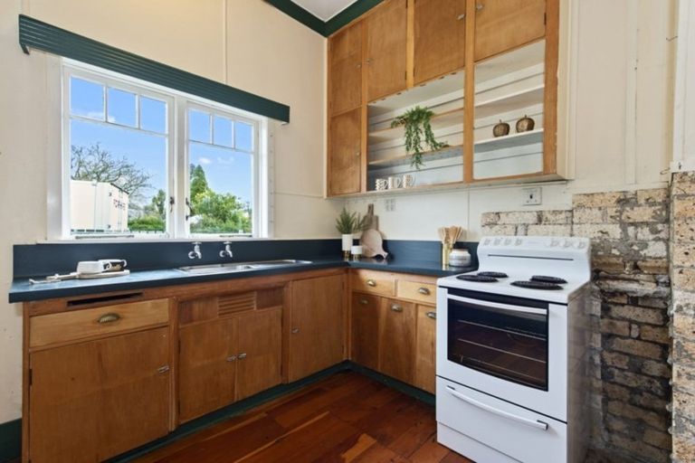 Photo of property in 5 Boundary Road, Claudelands, Hamilton, 3214