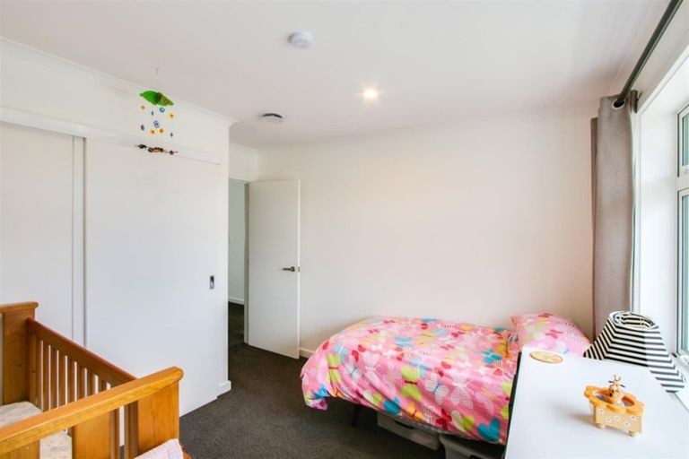 Photo of property in 4c Read Crescent, Clive, 4102