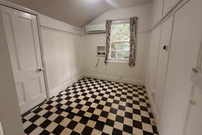 Photo of property in 4/16 Hereford Street, West End, Palmerston North, 4410