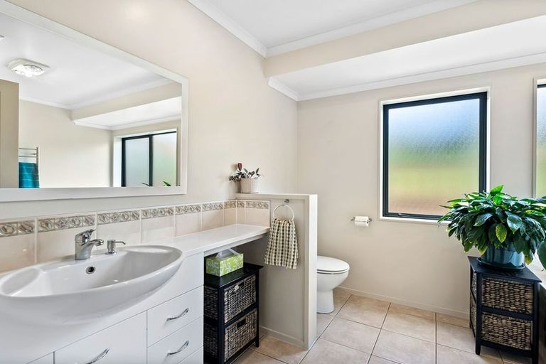 Photo of property in 1049 Pipiwai Road, Ruatangata West, Whangarei, 0176