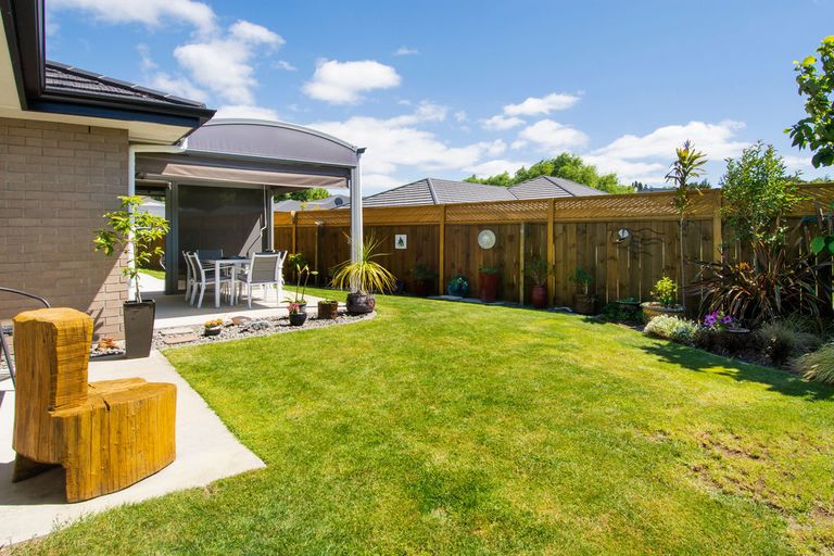 Photo of property in 56 Fairfax Crescent, Pyes Pa, Tauranga, 3112