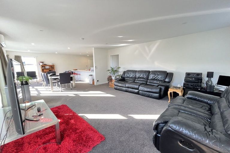 Photo of property in 15 Longcot Drive, Rolleston, 7615