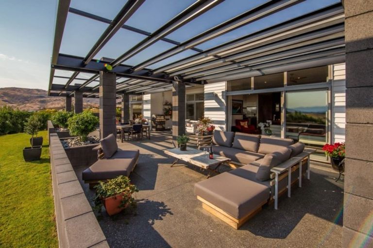 Photo of property in 8b Terrace Street, Bannockburn, Cromwell, 9384