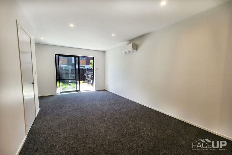 Photo of property in 6 Arvo Lane, Hobsonville, Auckland, 0616