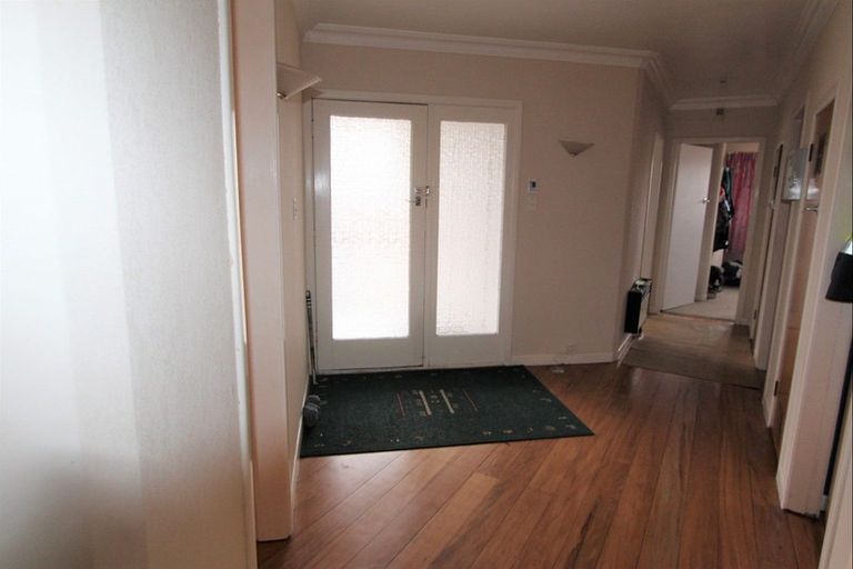 Photo of property in 16 Baird Road, Tokoroa, 3420