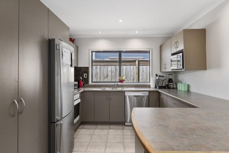 Photo of property in 45 Lisa Place, Brookfield, Tauranga, 3110