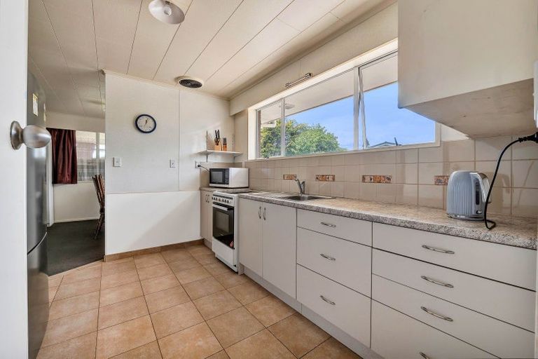 Photo of property in 9 Oberon Street, Stratford, 4332