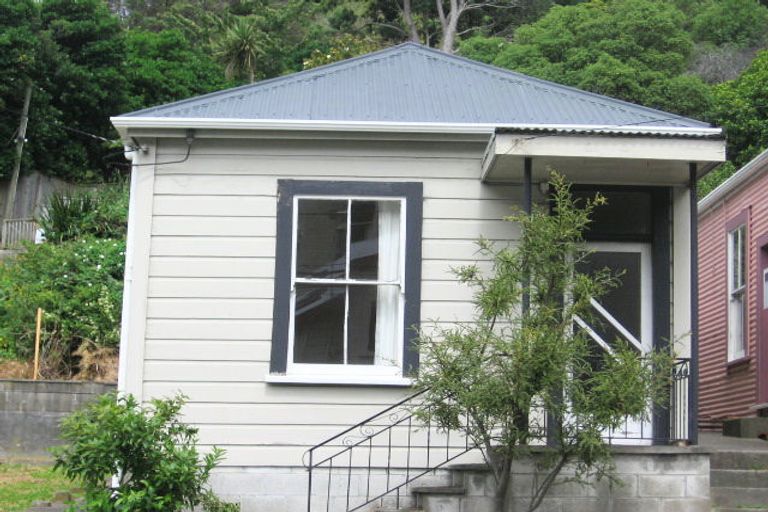 Photo of property in 201 Aro Street, Aro Valley, Wellington, 6021