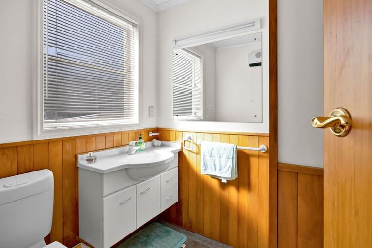 Photo of property in 19 George Street, Hawera, 4610