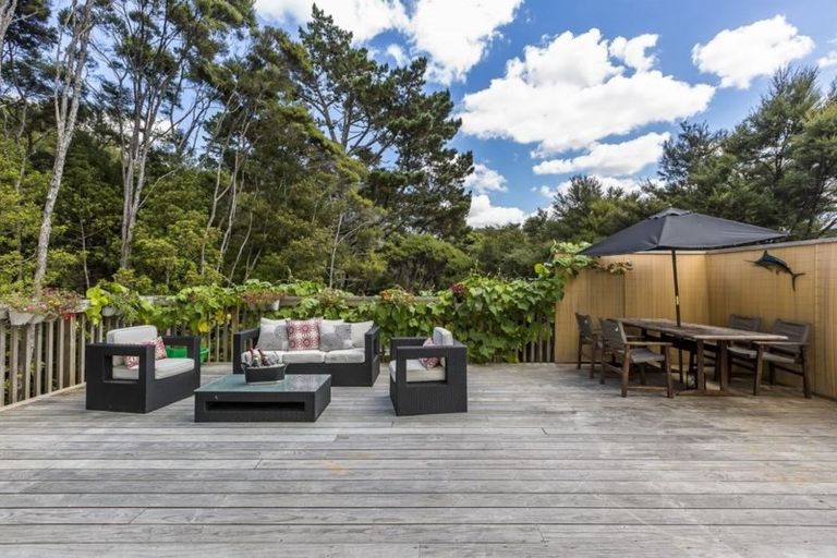 Photo of property in 47 Blacks Road, Greenhithe, Auckland, 0632