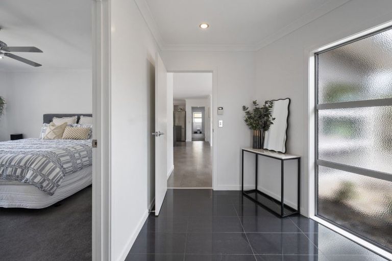 Photo of property in 14 Millbrook Place, Ashhurst, 4810