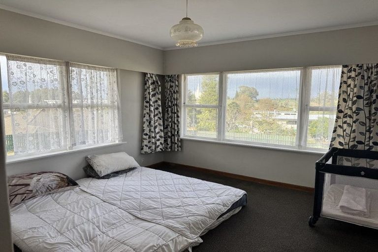 Photo of property in 14 Cowley Drive, Temple View, Hamilton, 3218