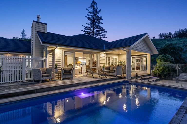 Photo of property in 44 Sunningdale Drive, Stoke, Nelson, 7011