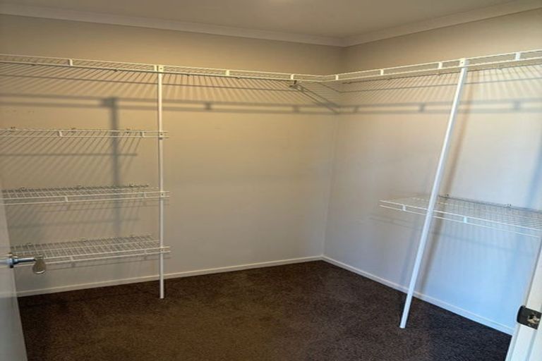 Photo of property in 70 Arion Road, Takanini, 2112