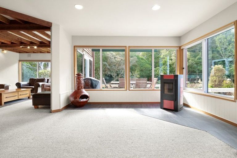 Photo of property in 100 Glenross Street, Glenross, Dunedin, 9011