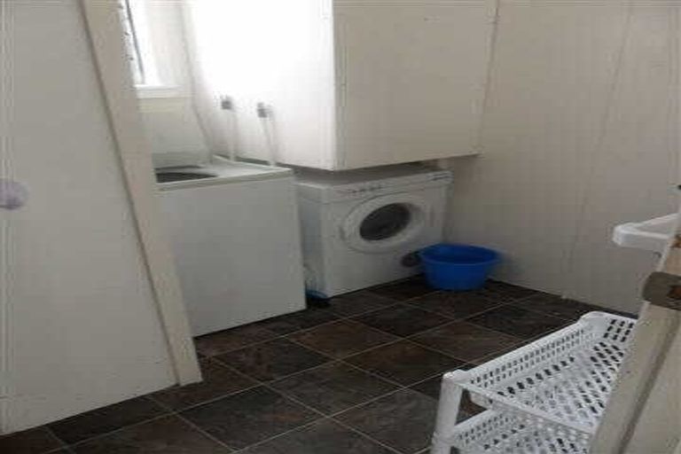 Photo of property in 27 Hyde Street, North Dunedin, Dunedin, 9016