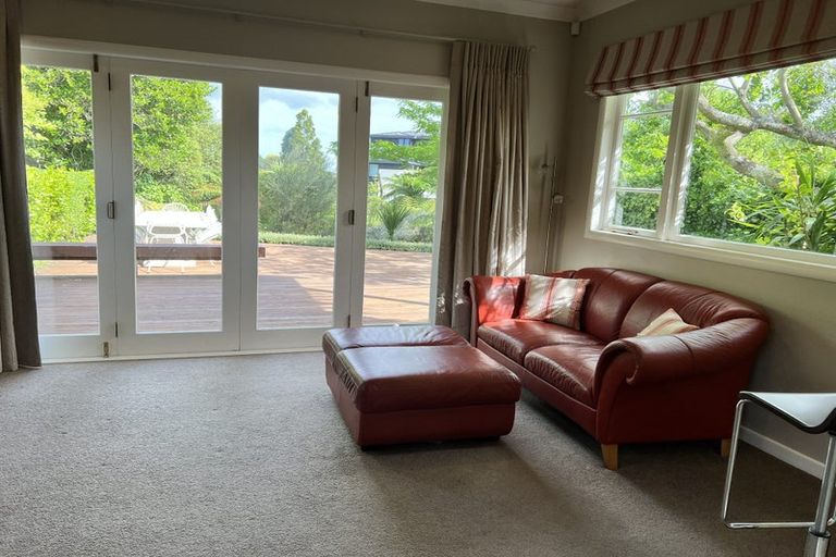 Photo of property in 44 Braid Road, St Andrews, Hamilton, 3200