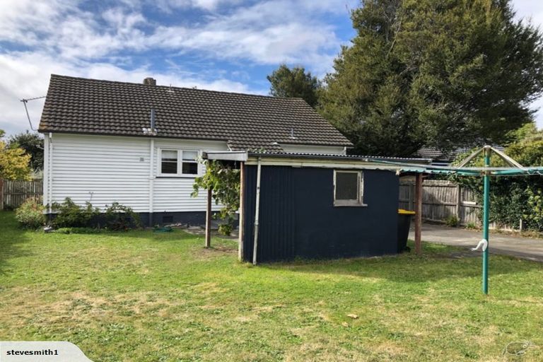 Photo of property in 5 Pitcairn Crescent, Bryndwr, Christchurch, 8053