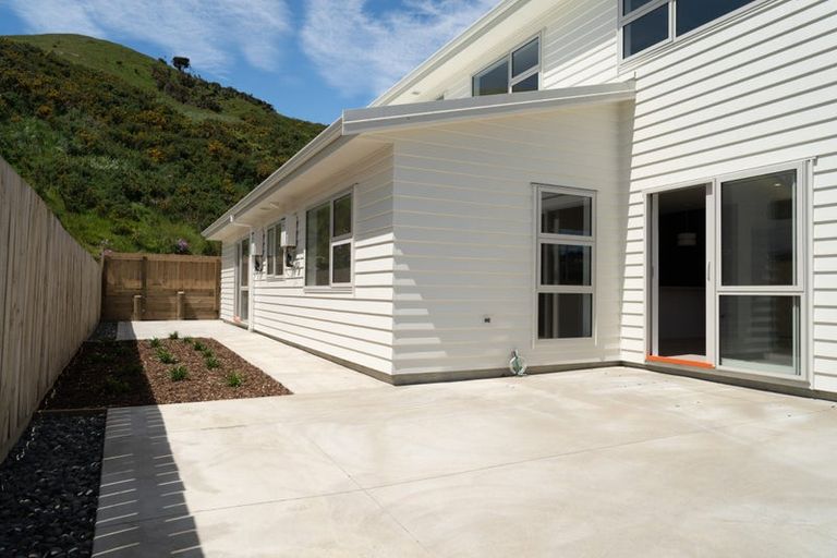 Photo of property in 31 Farnworth Terrace, Churton Park, Wellington, 6037