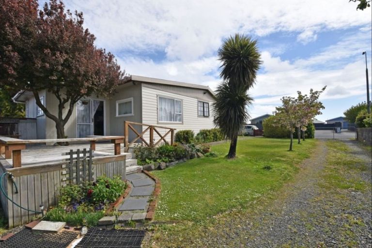 Photo of property in 15 Norwood Street, Newfield, Invercargill, 9812