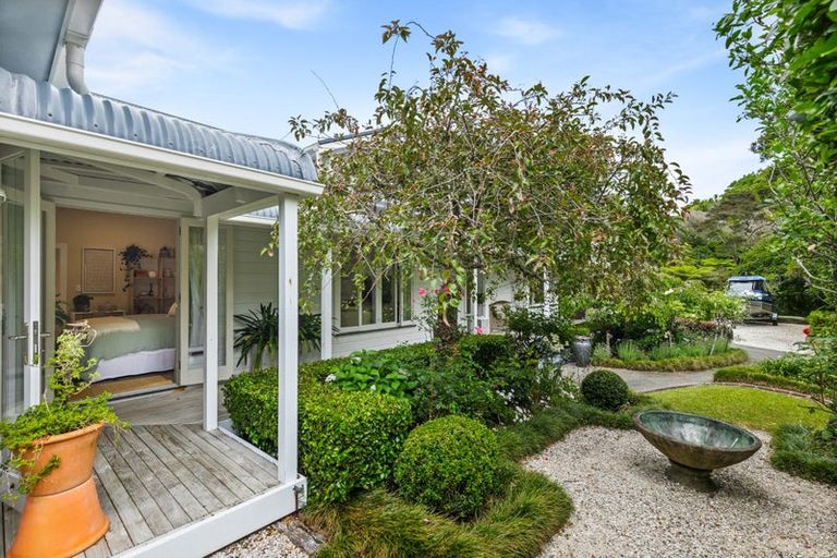 Photo of property in 47 Waipuia Place, Greenhithe, Auckland, 0632