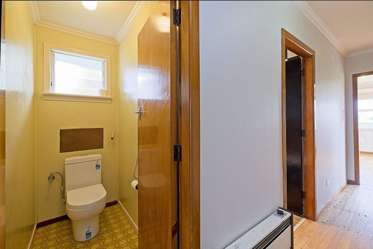 Photo of property in 303 High Street, Eltham, 4322