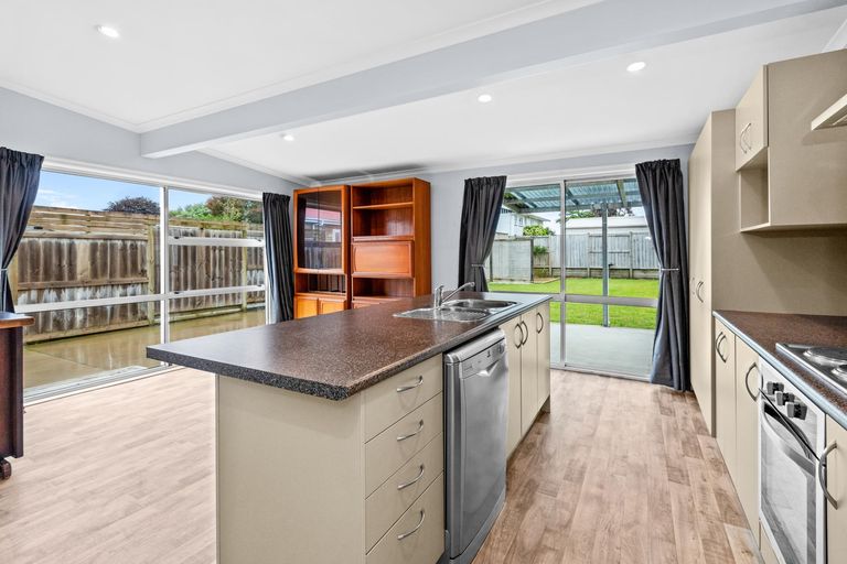 Photo of property in 206 Studholme Street, Morrinsville, 3300