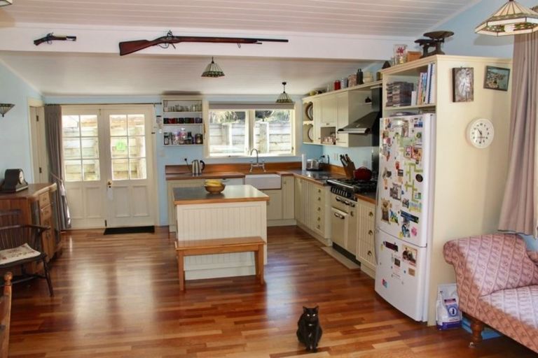 Photo of property in 152 Moewai Road, Whitianga, 3591