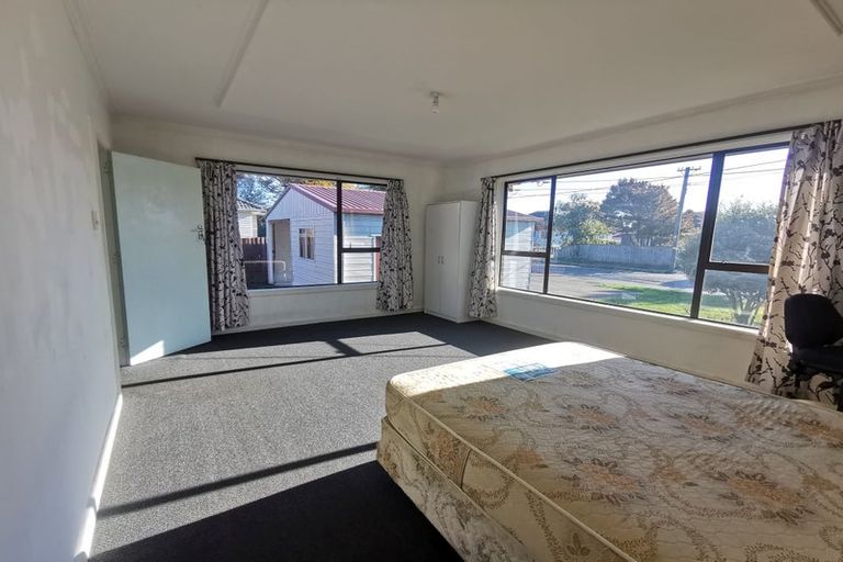 Photo of property in 64 Acacia Avenue, Upper Riccarton, Christchurch, 8041