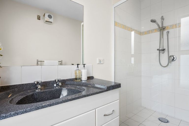 Photo of property in 2/25a Strickland Street, Sydenham, Christchurch, 8023